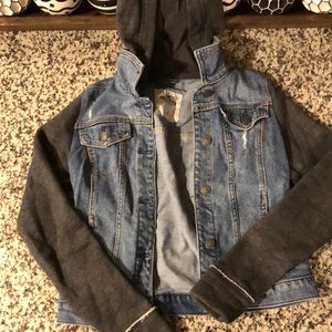 Super Cute Hollister Jean Jacket!